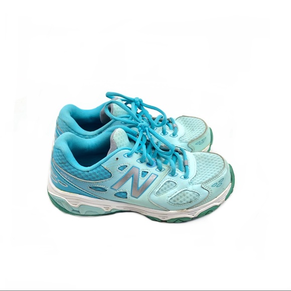new balance womens athletic shoes